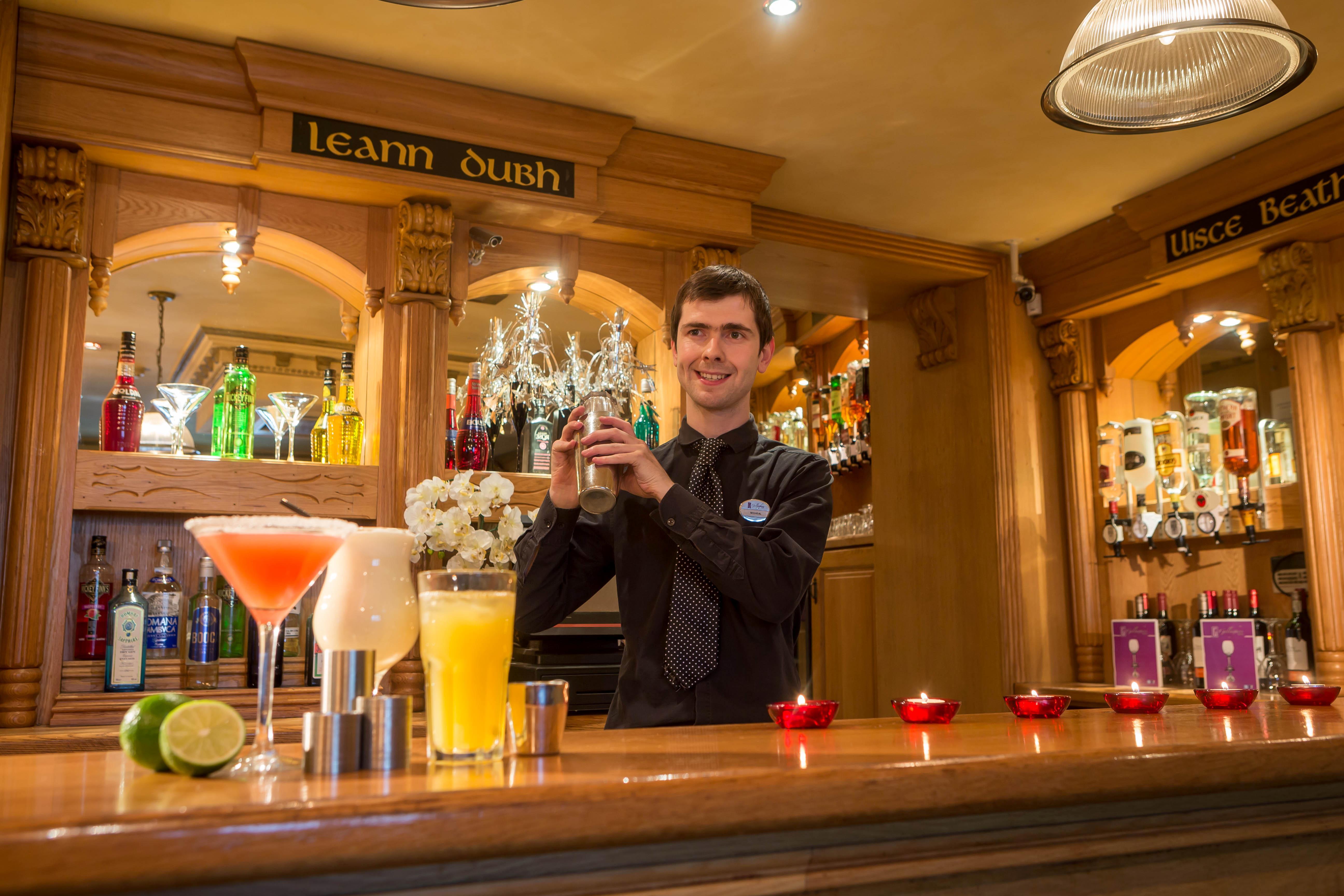 Mcgettigans Hotel เลตเตอร์เคนนี ภายนอก รูปภาพ
